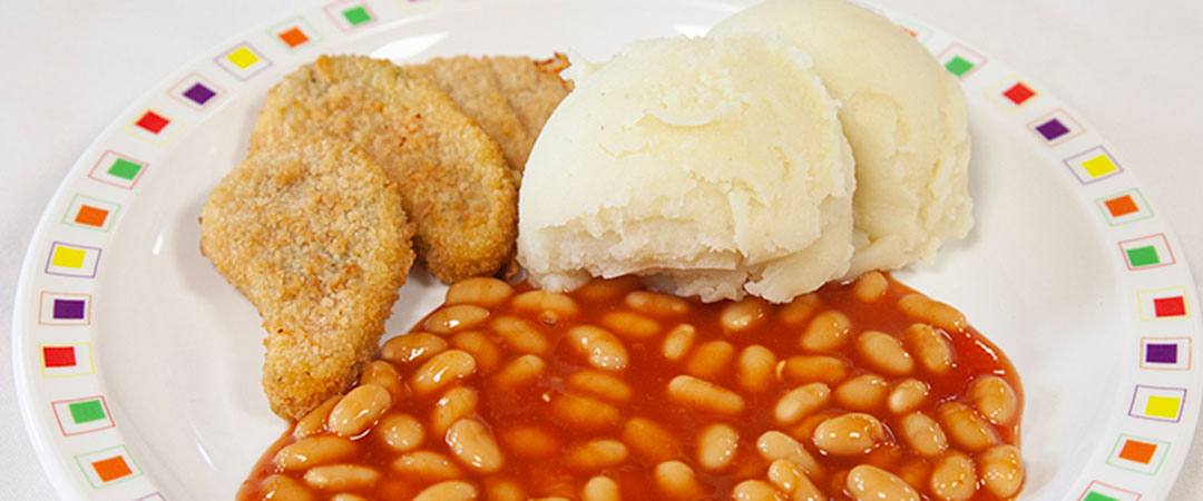 Breaded Vegetable Nuggets with Mashed Potato, Beans or Vegetables