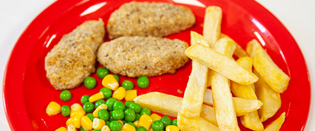 Quorn Bites with Chips, Peas and Sweetcorn