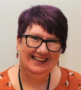 Llun o Jayne Watkins