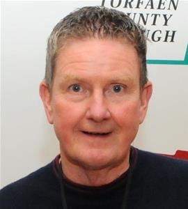 Llun o Mark Jones