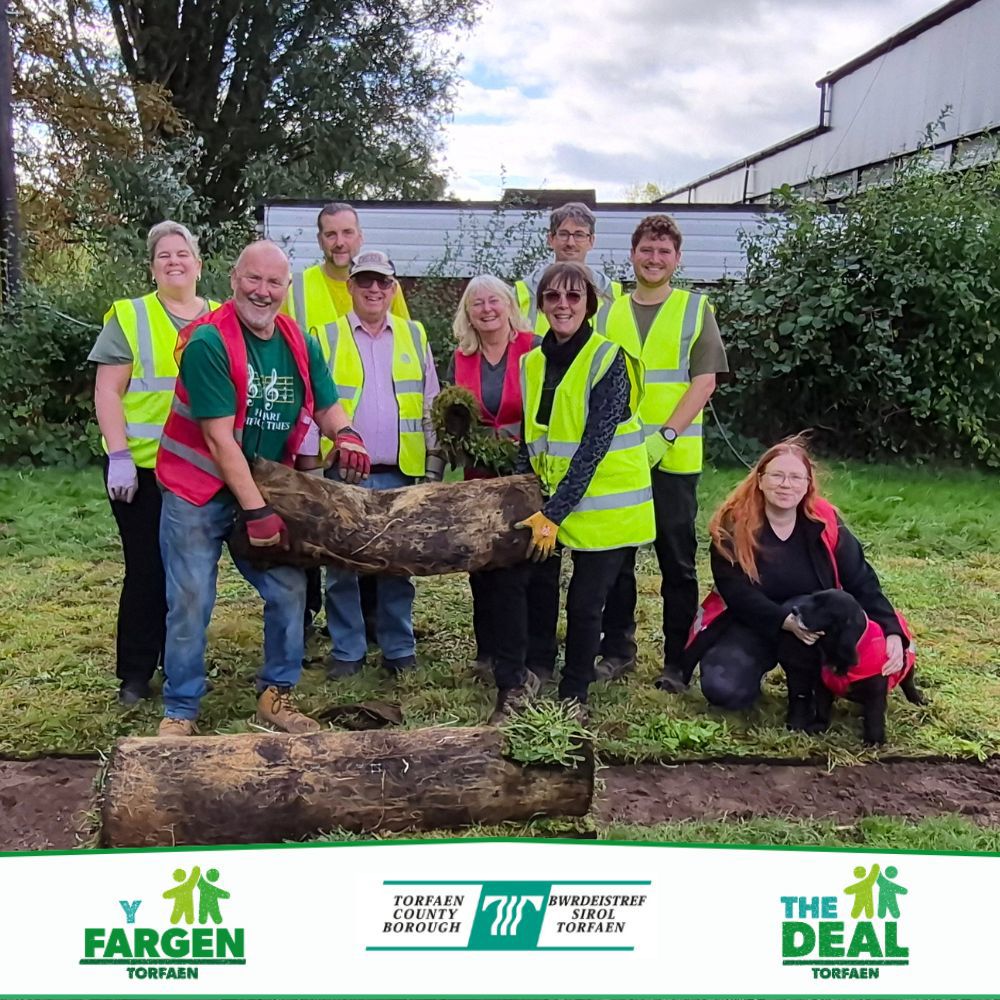 Volunteers at Pontnewydd Park