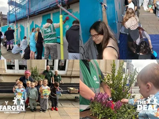Youth service and children from Osbourne Lodge nursery